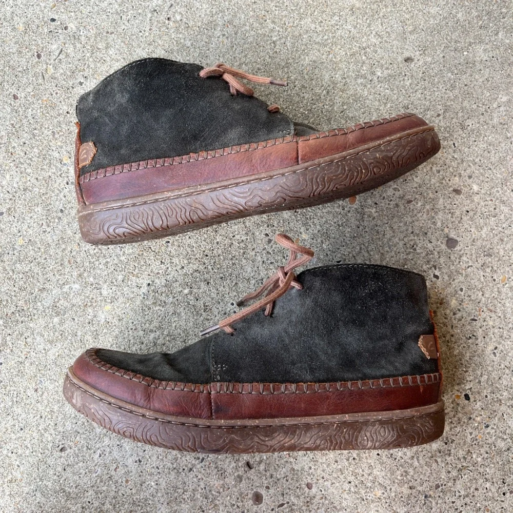 Clarks Men Shacre II Run Suede Leather Moc Toe Chukka Boots Olive Brown Size 9.5